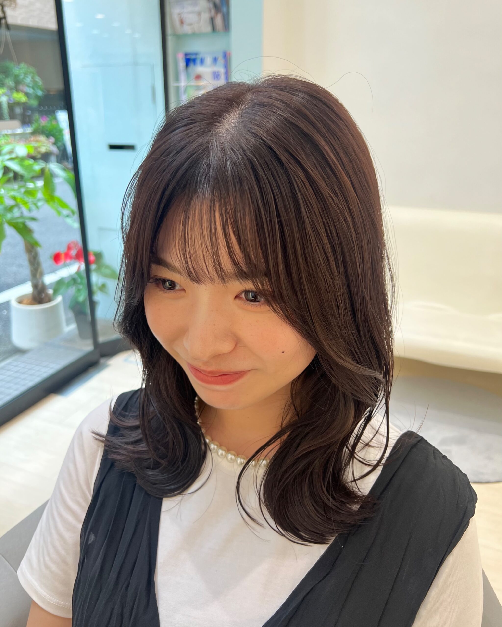 小顔見えクビレヘアで軽やかに♪